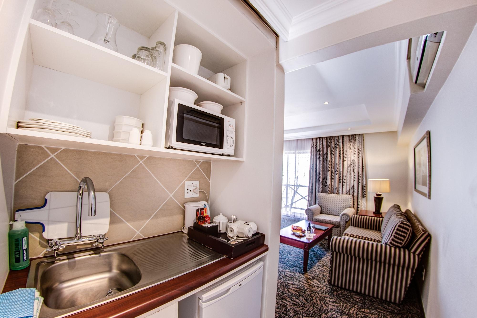 Courtyard Hotel Sandton Johannesburg Buitenkant foto